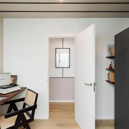 Serrat - 1 Bedroom And Office In Poblenou Appartamento