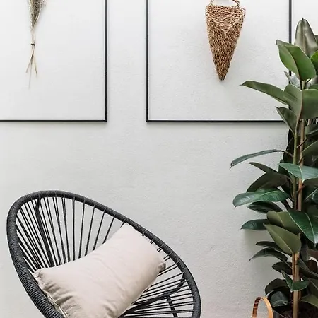 Serrat - 1 Bedroom And Office In Poblenou Barcellona