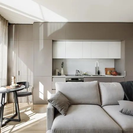Serrat - 1 Bedroom And Office In Poblenou Appartamento *
